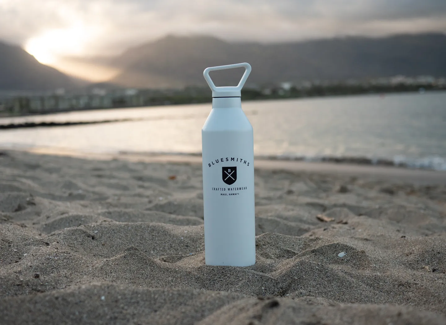 Bluesmiths X Miir 23oz Vacuum Insulated Bottle