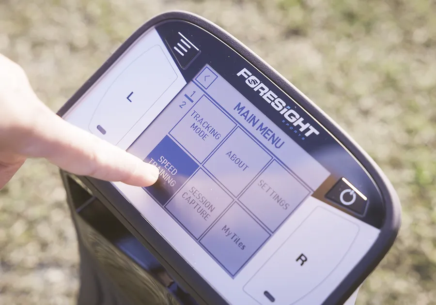 Foresight Sports QuadMAX Launch Monitor and Golf Simulator