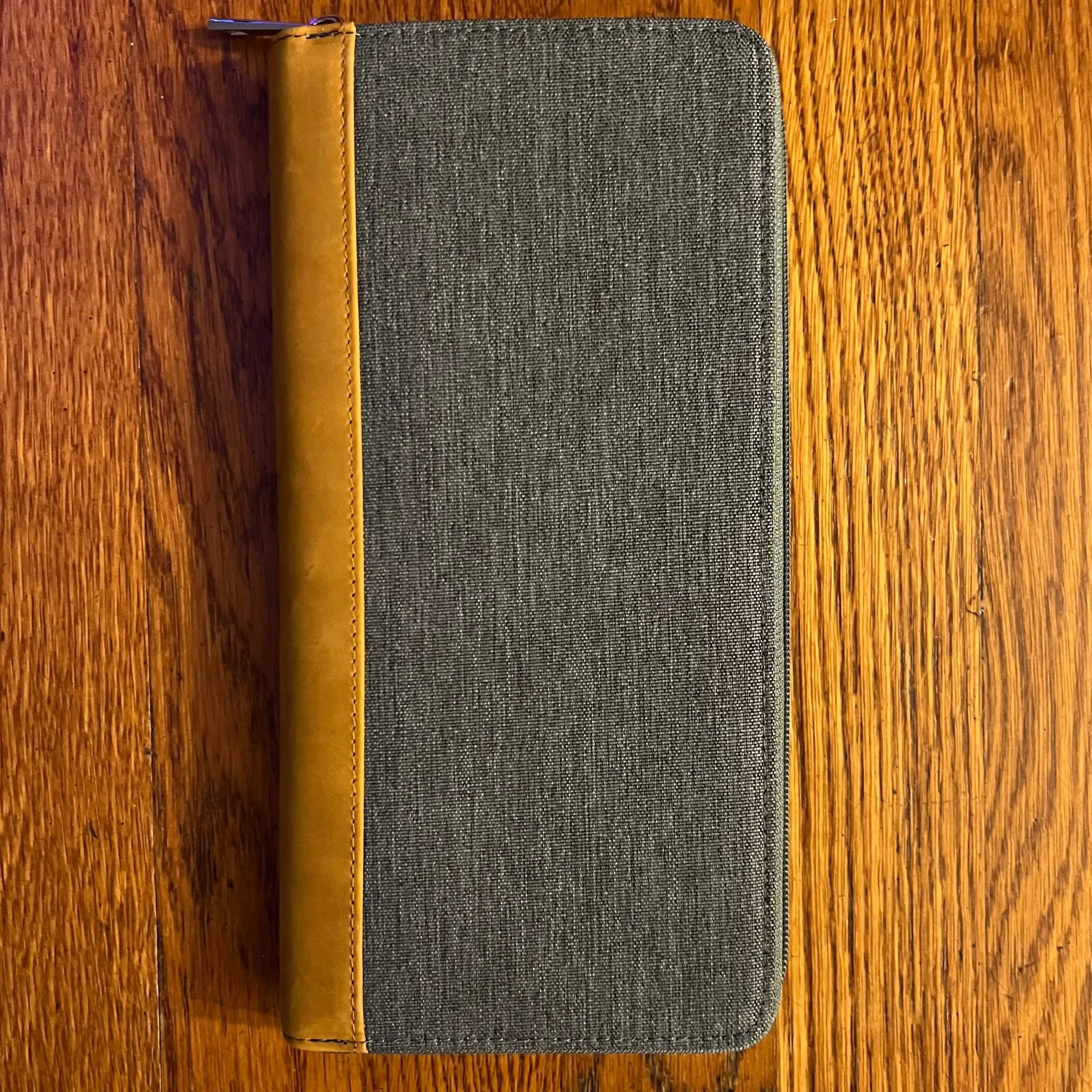 GLOVE POUCH BUNDLE