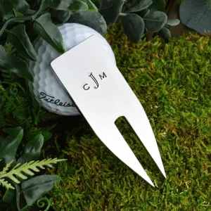 Monogrammed Divot Tool