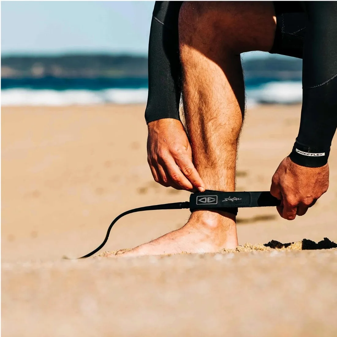 Ocean And Earth 6Ft Slimline Ultra-Light Pro Comp One XT Surfboard Leash - Black