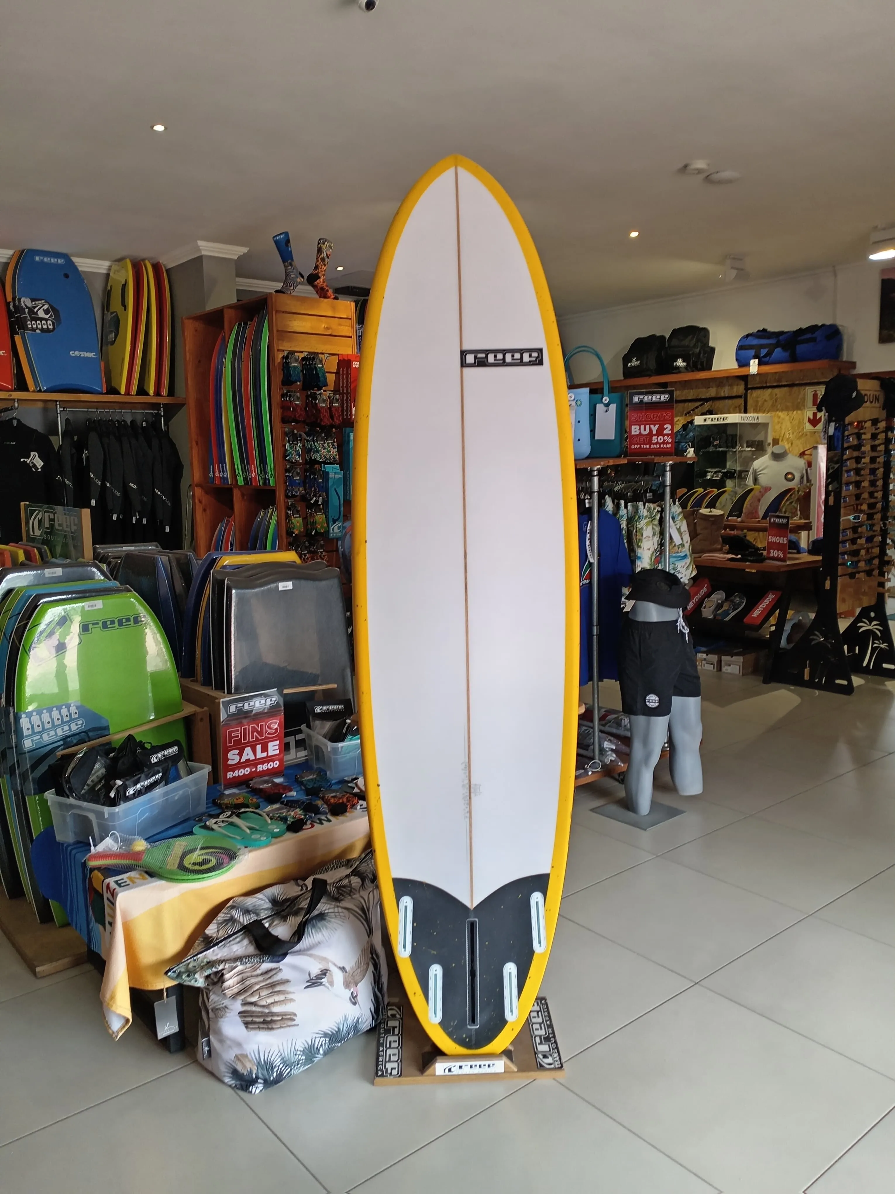 Reef Surfboard - Hybrid Glider