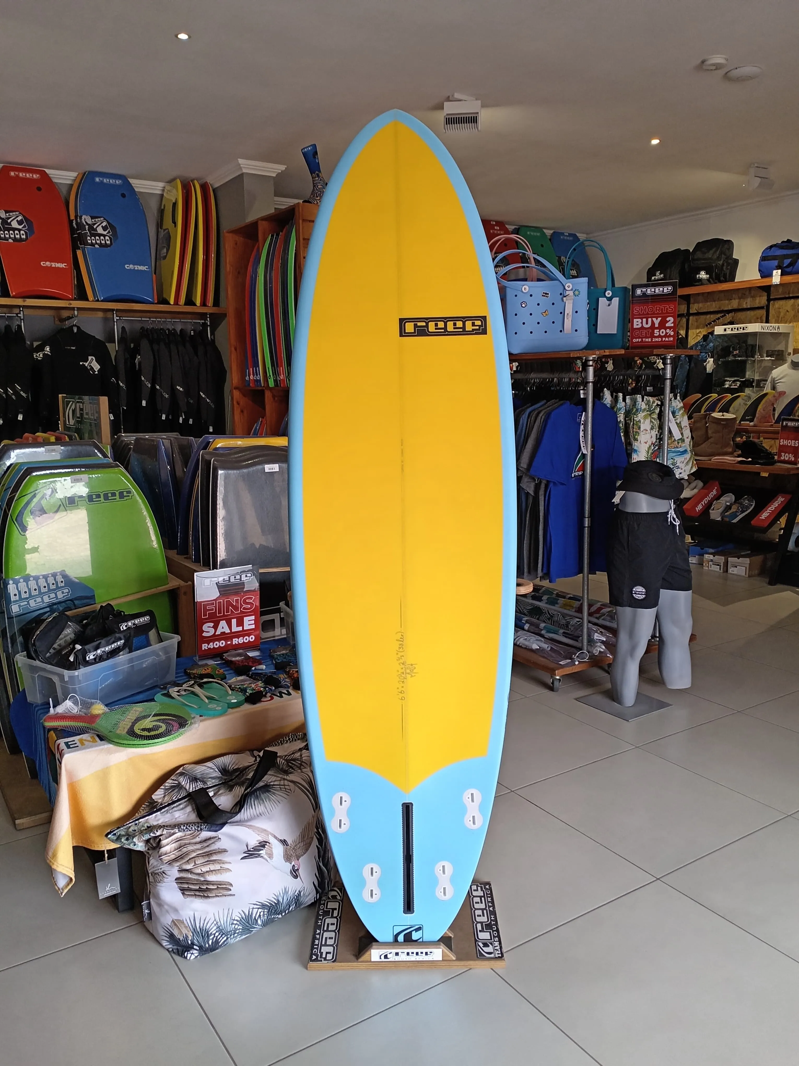 Reef Surfboard - Hybrid Glider