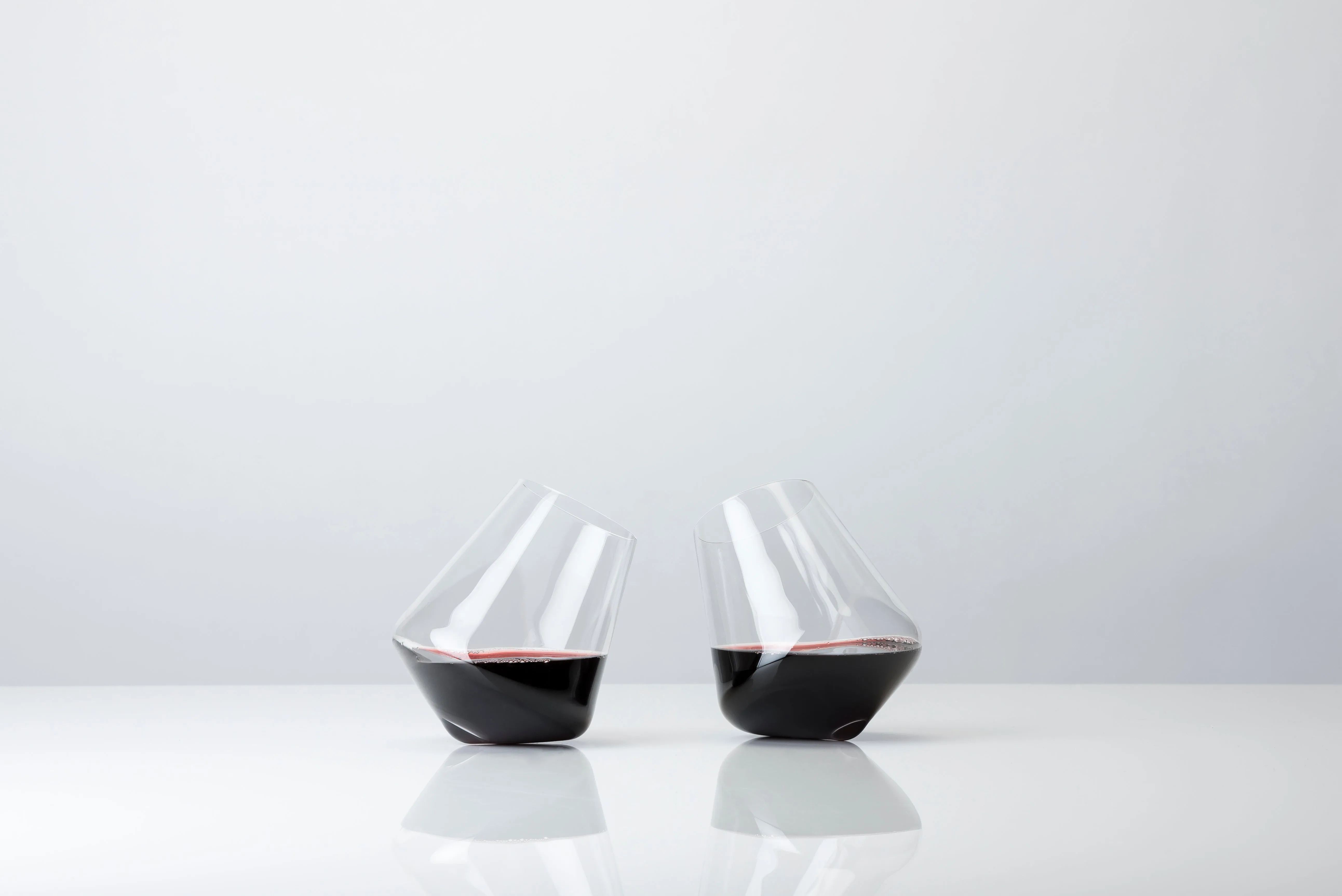 ROLLING CRYSTAL WINE GLASSES