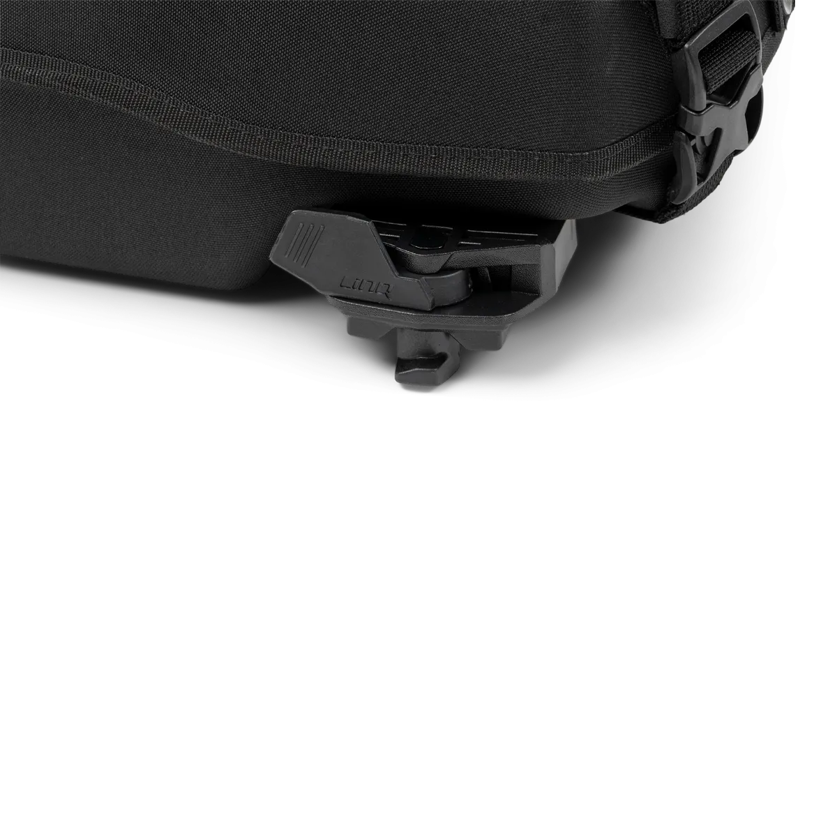 Ski-Doo LinQ Slim Waterproof Tunnel Bag