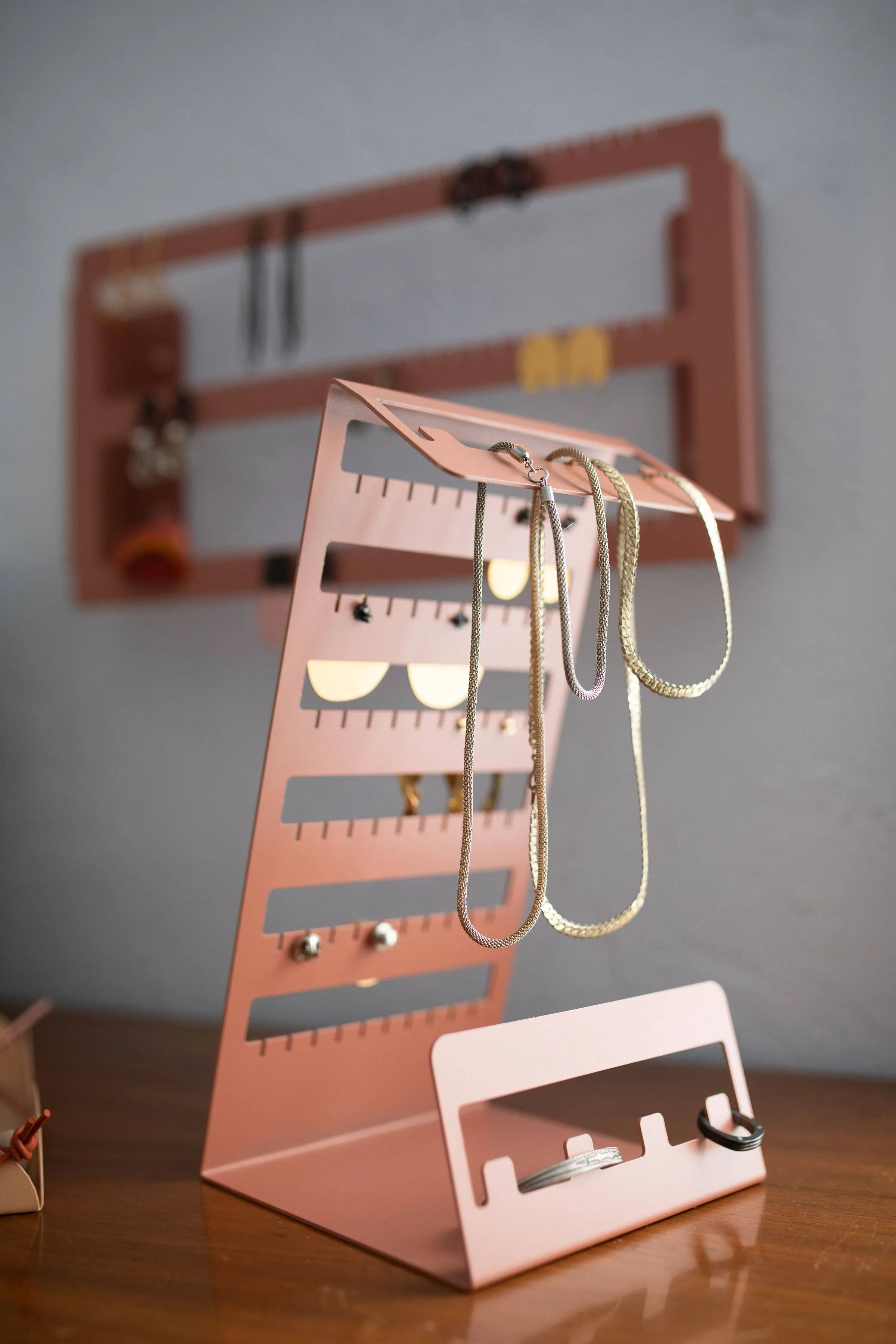 Table Top Jewelry Holder