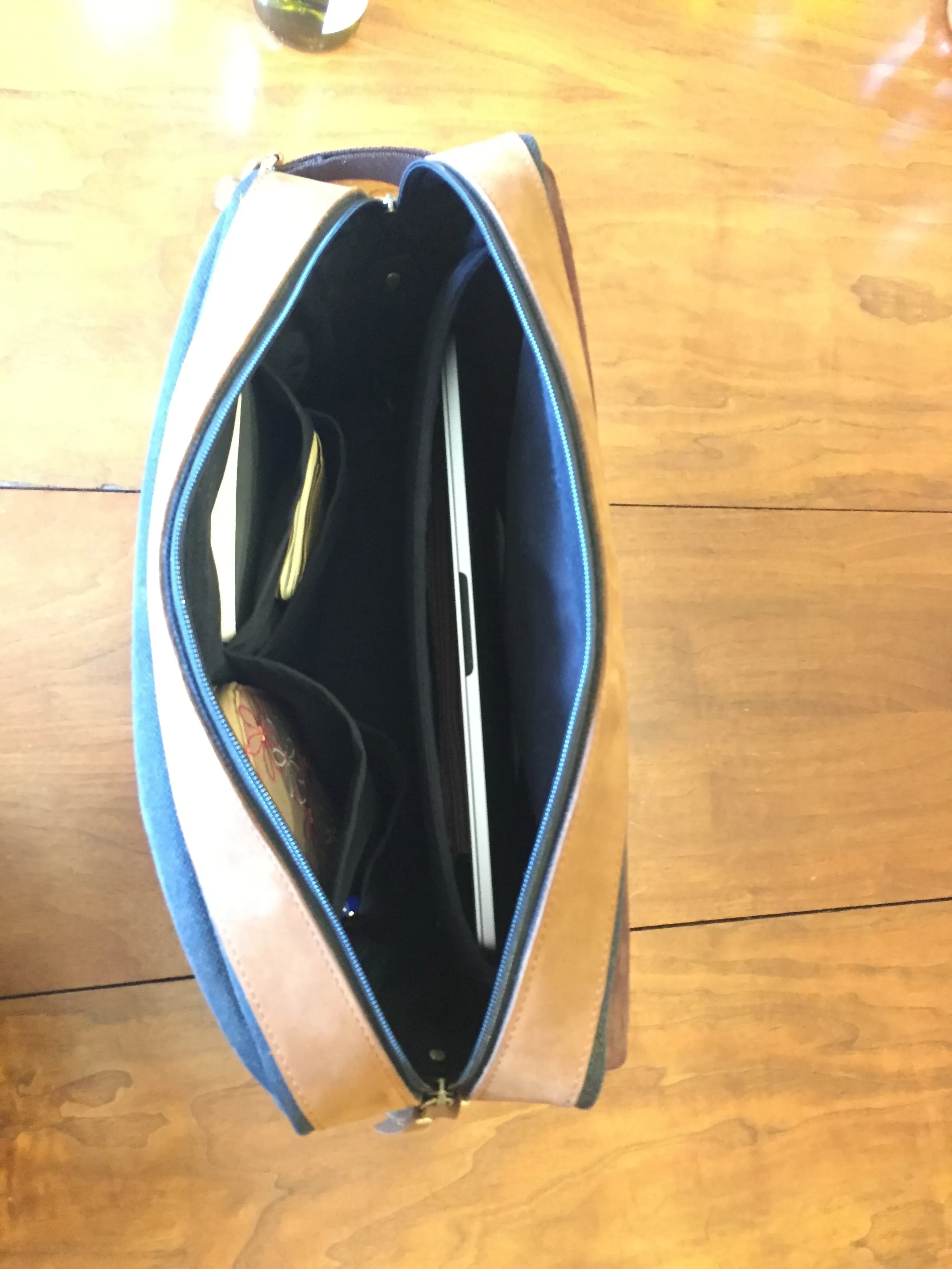 The Peddler: Canvas and Leather laptop / wine sales bag