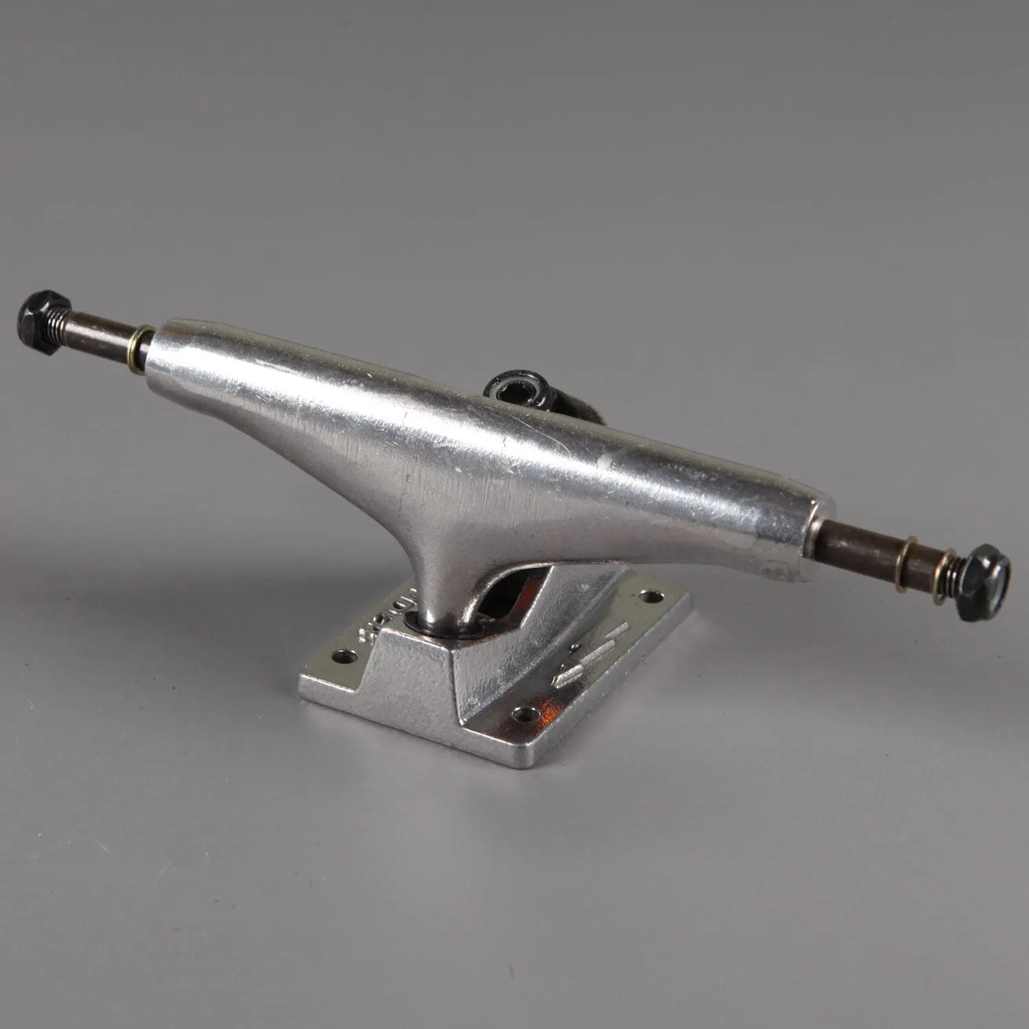 Thunder 'Standard' 148 Hi Trucks (Polished)