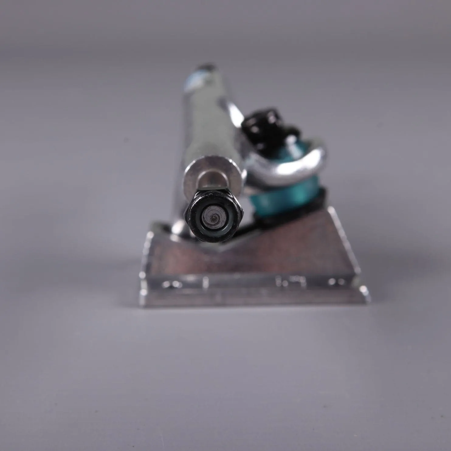 Thunder 'Standard' 161 Hi Trucks (Raw)