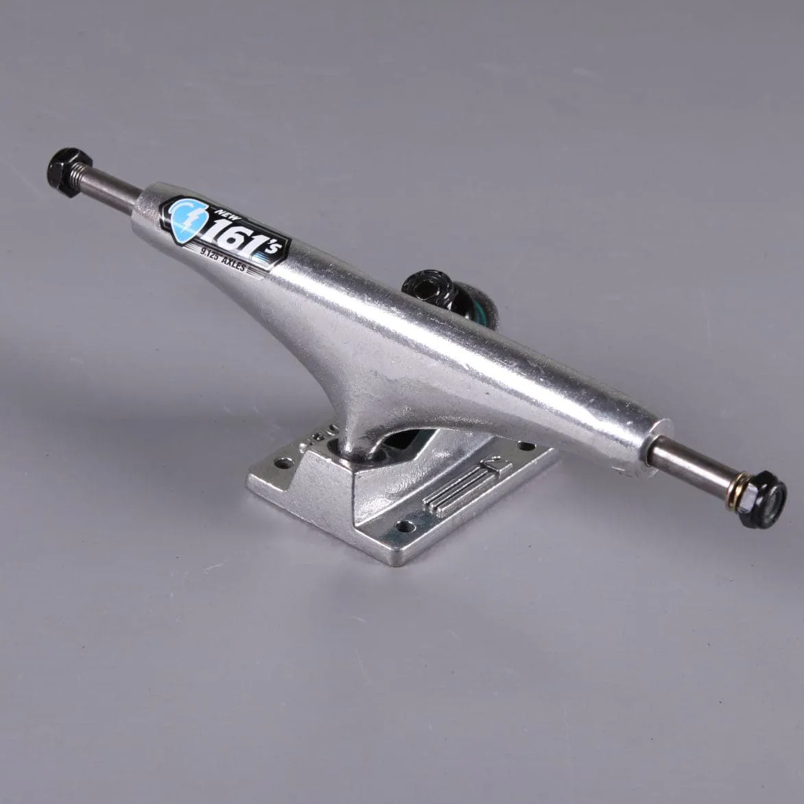 Thunder 'Standard' 161 Hi Trucks (Raw)