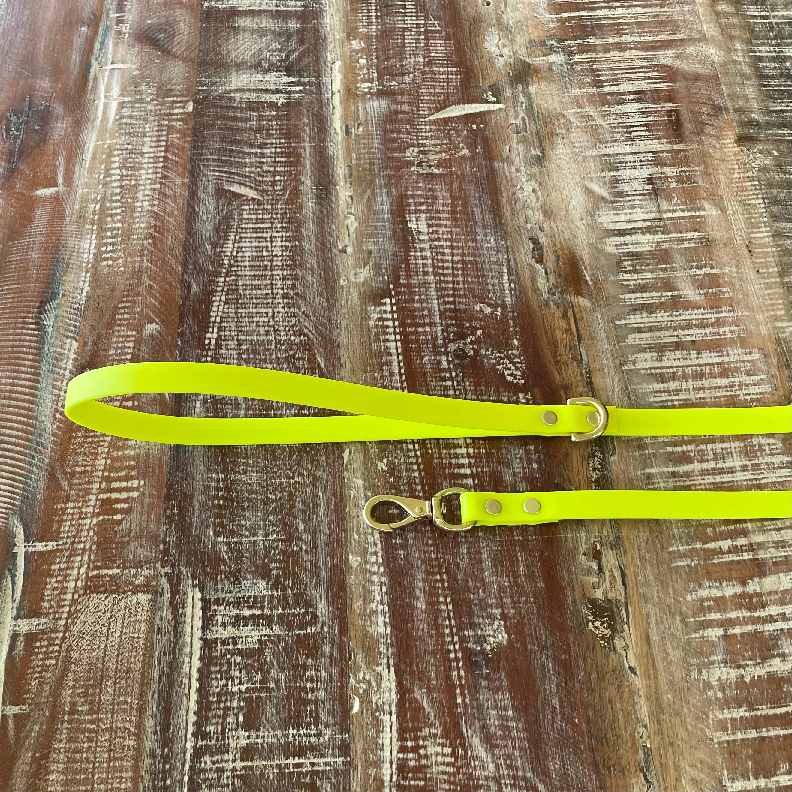 Waterproof Leash (Lightweight) : Neon Yellow   Brass